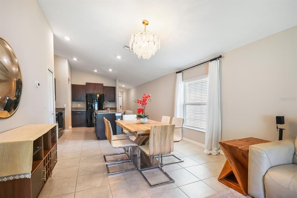 For Rent: $2,350 (3 beds, 2 baths, 1451 Square Feet)