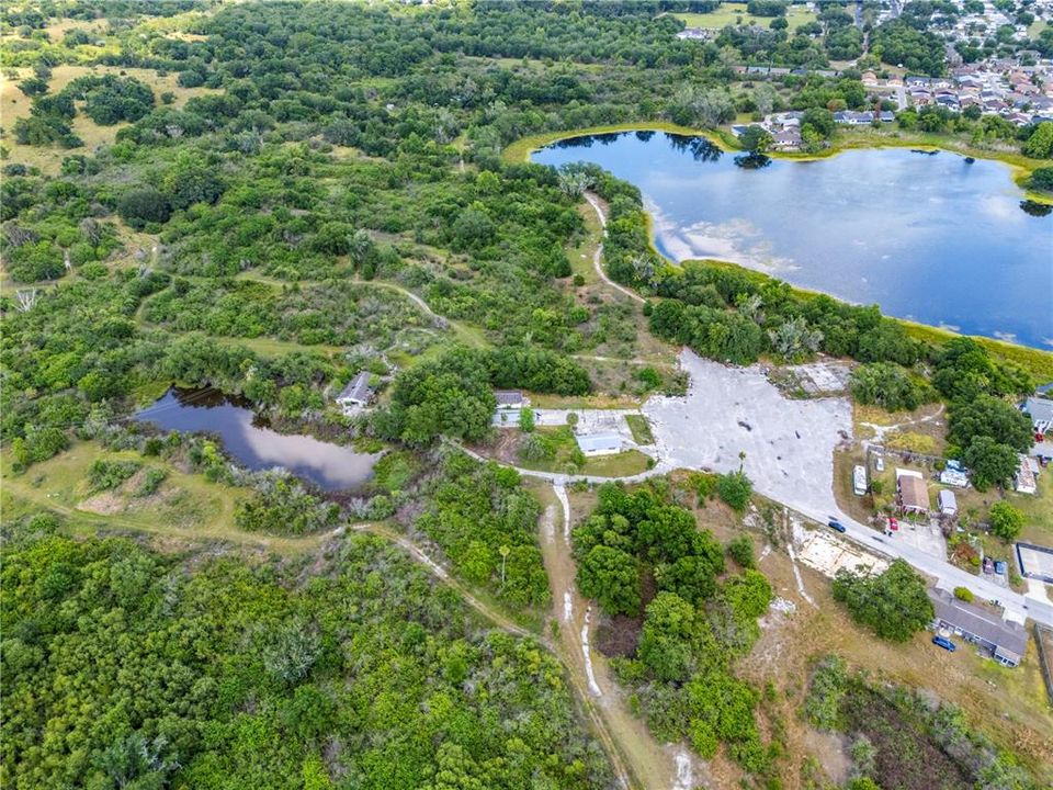 На продажу: $275,000 (2.73 acres)