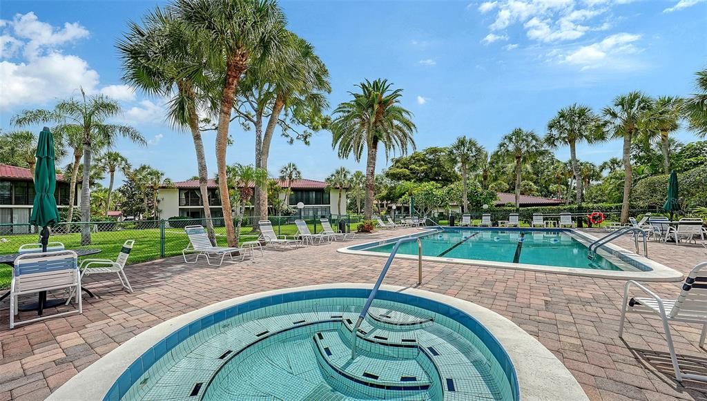 For Rent: $3,900 (3 beds, 2 baths, 1595 Square Feet)