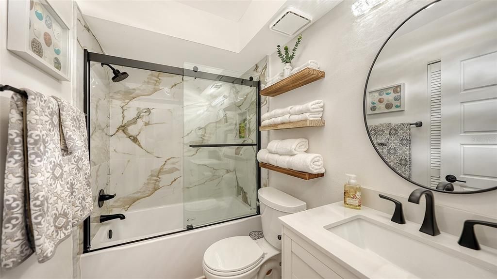 For Rent: $3,900 (3 beds, 2 baths, 1595 Square Feet)