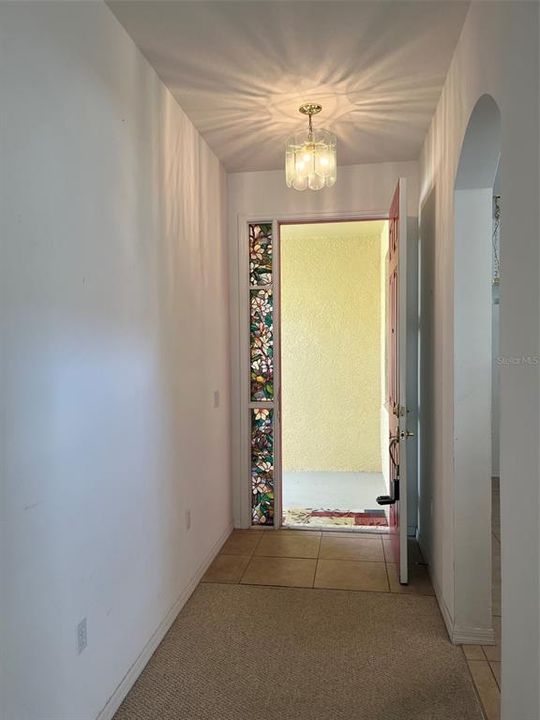 На продажу: $269,900 (2 спален, 2 ванн, 1332 Квадратных фут)