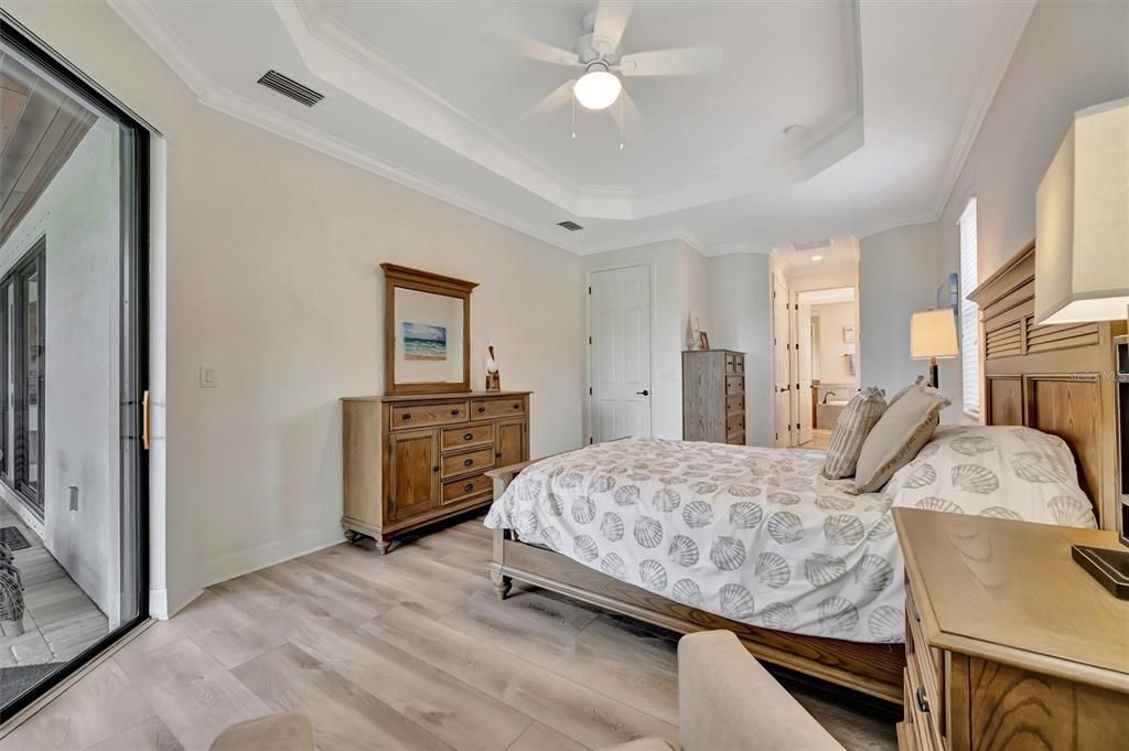 For Sale: $835,000 (2 beds, 2 baths, 1850 Square Feet)