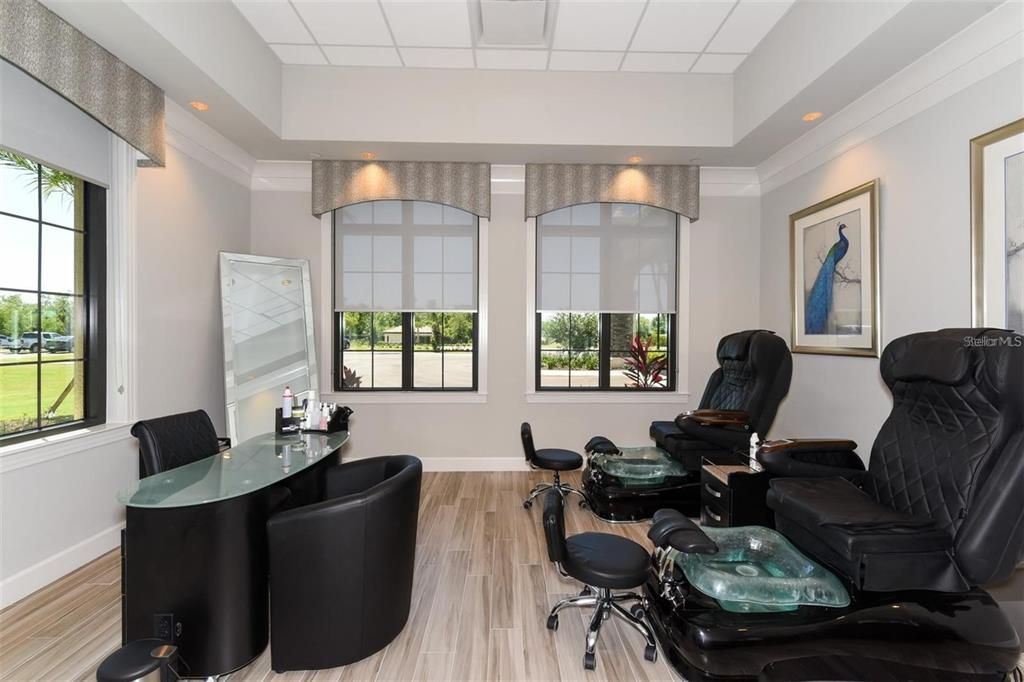 For Sale: $835,000 (2 beds, 2 baths, 1850 Square Feet)