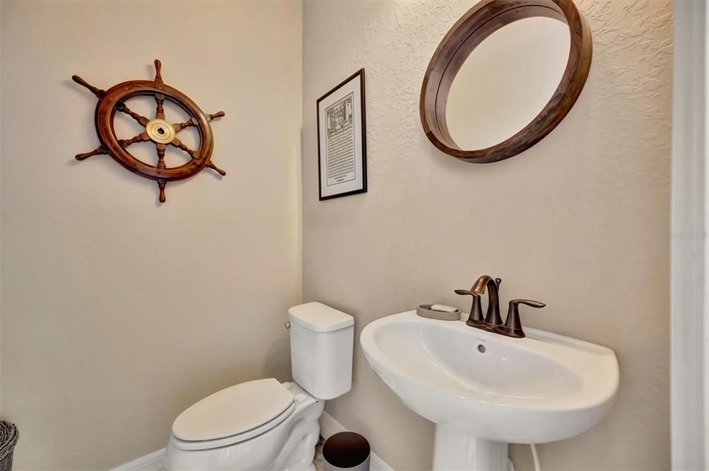 For Sale: $835,000 (2 beds, 2 baths, 1850 Square Feet)