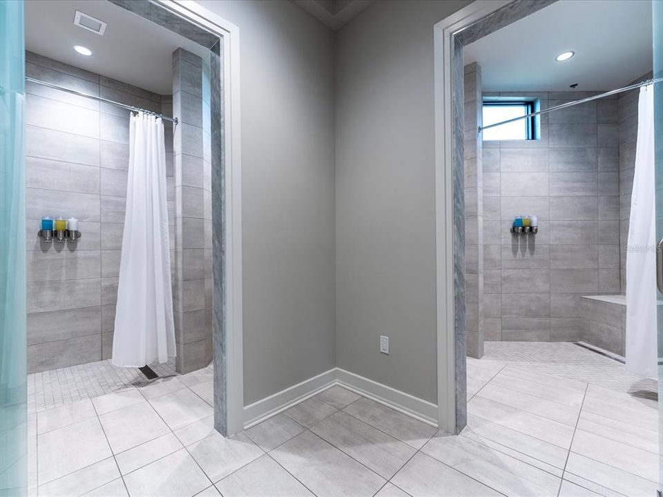 For Sale: $835,000 (2 beds, 2 baths, 1850 Square Feet)
