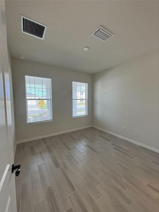 For Sale: $724,990 (5 beds, 3 baths, 2588 Square Feet)