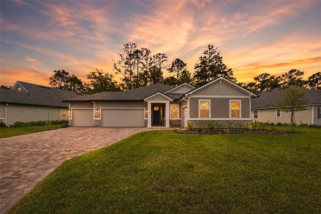 For Sale: $619,000 (4 beds, 2 baths, 2367 Square Feet)