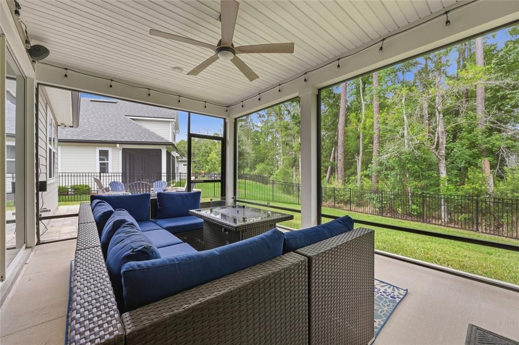 For Sale: $619,000 (4 beds, 2 baths, 2367 Square Feet)