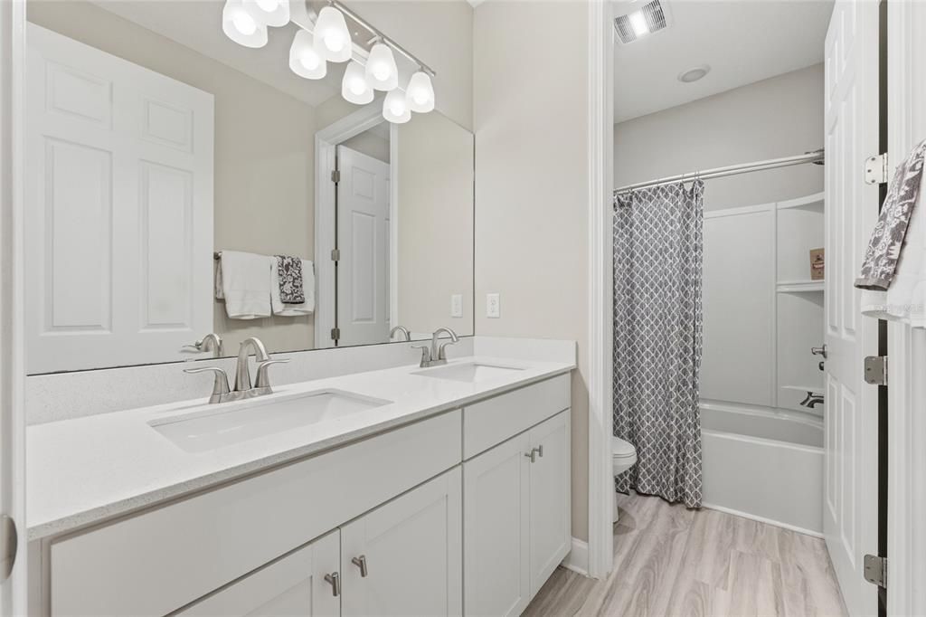 For Sale: $619,000 (4 beds, 2 baths, 2367 Square Feet)