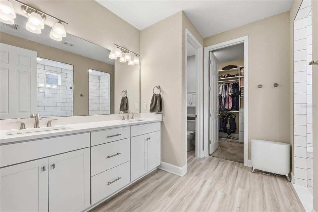 For Sale: $619,000 (4 beds, 2 baths, 2367 Square Feet)