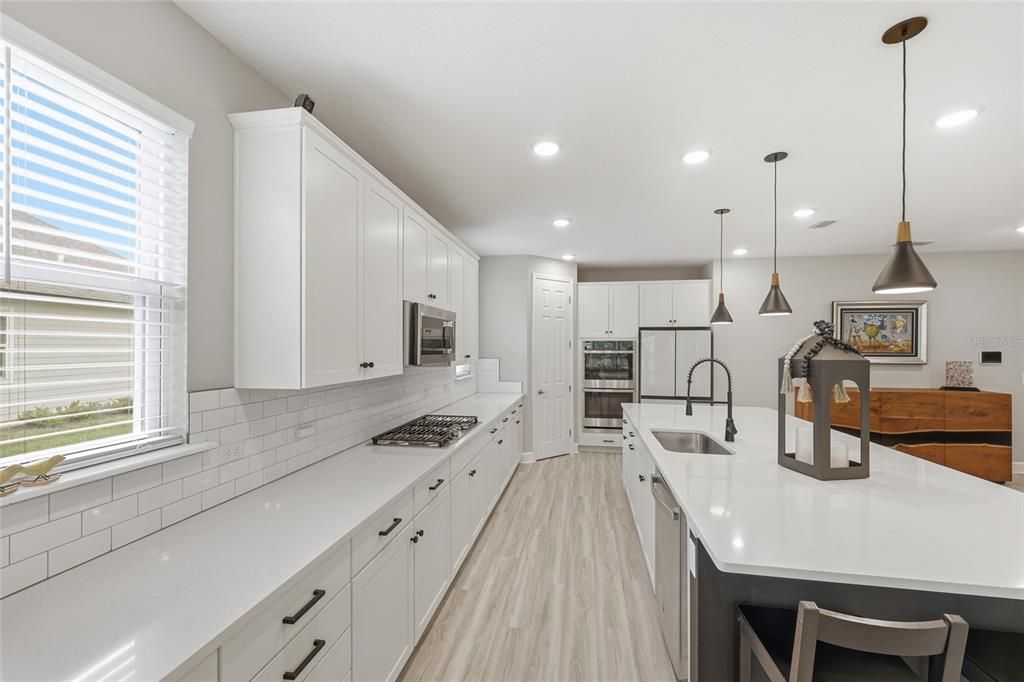 For Sale: $619,000 (4 beds, 2 baths, 2367 Square Feet)