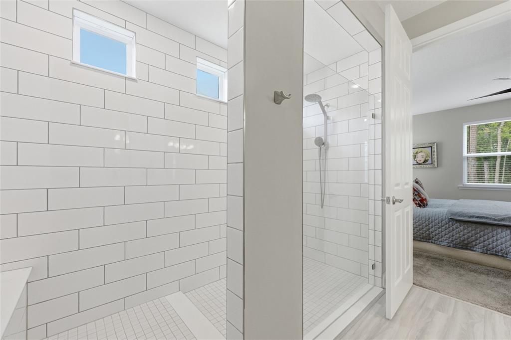 For Sale: $619,000 (4 beds, 2 baths, 2367 Square Feet)