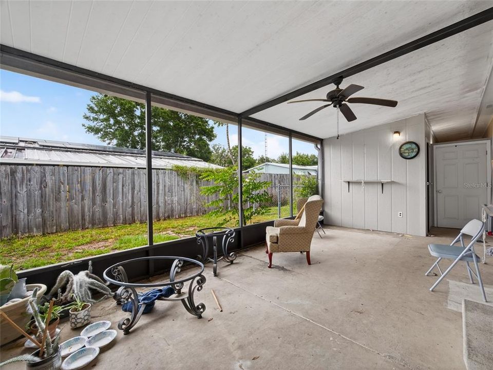 Active With Contract: $175,000 (3 beds, 2 baths, 1441 Square Feet)