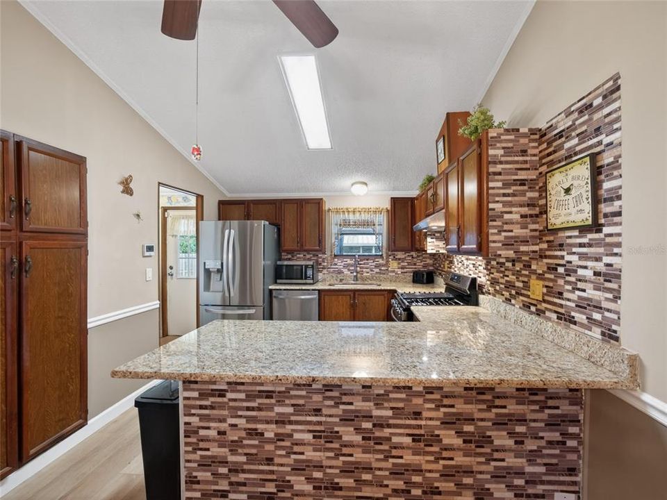 Active With Contract: $175,000 (3 beds, 2 baths, 1441 Square Feet)