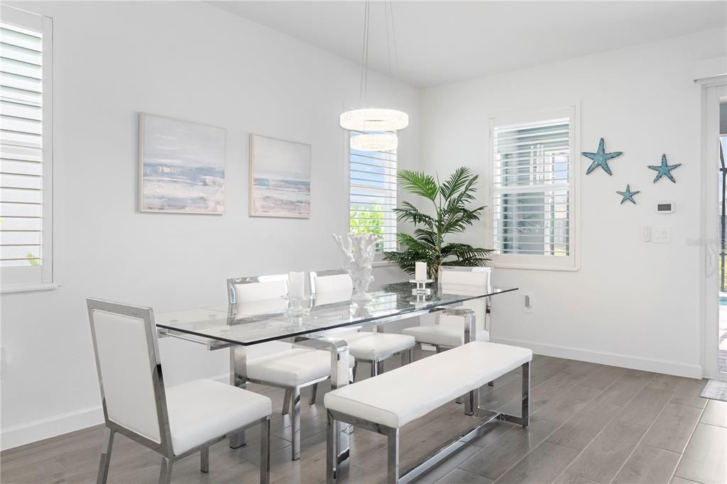 For Sale: $559,000 (3 beds, 3 baths, 2217 Square Feet)