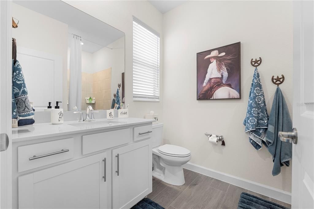For Sale: $559,000 (3 beds, 3 baths, 2217 Square Feet)