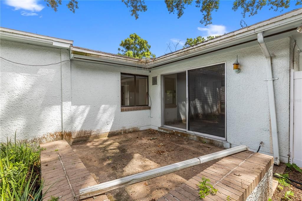 Active With Contract: $495,000 (4 beds, 2 baths, 2409 Square Feet)