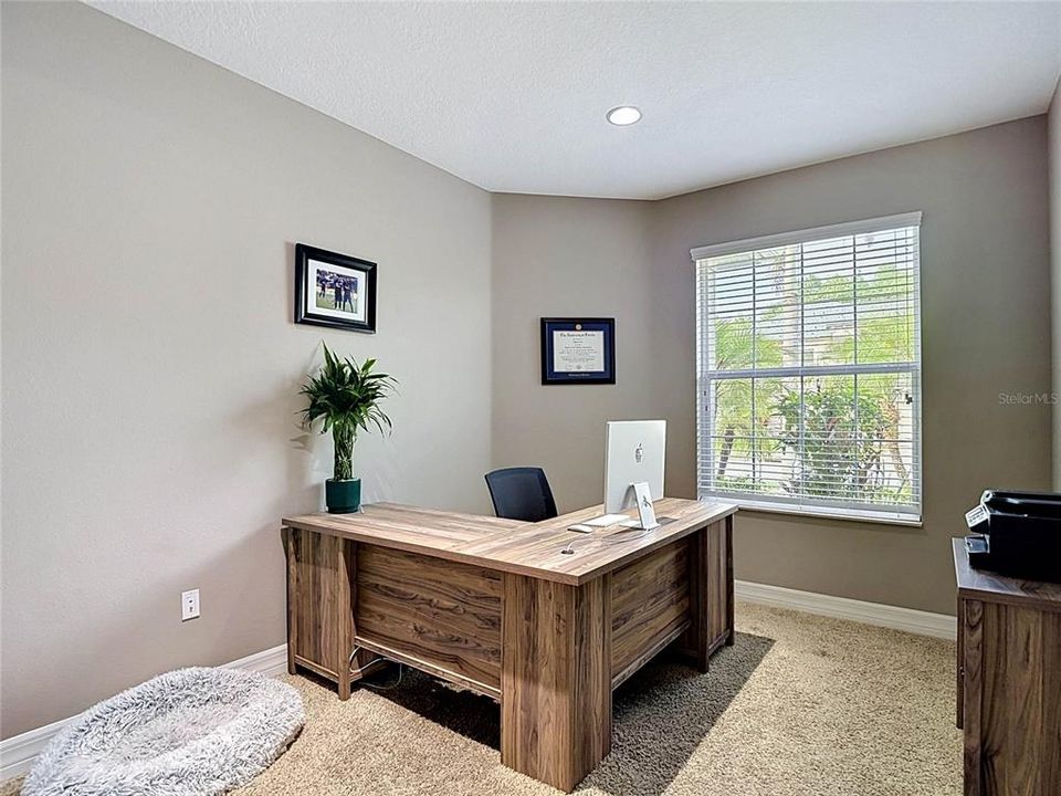 Active With Contract: $819,900 (4 beds, 3 baths, 2877 Square Feet)