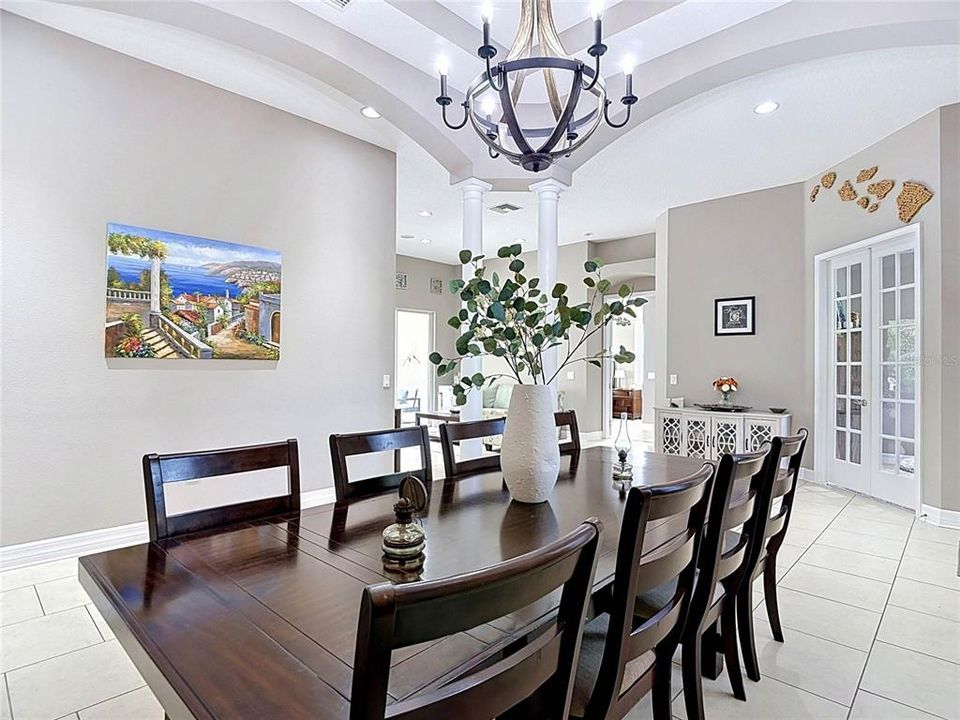 Active With Contract: $819,900 (4 beds, 3 baths, 2877 Square Feet)