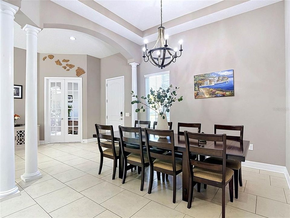 Active With Contract: $819,900 (4 beds, 3 baths, 2877 Square Feet)