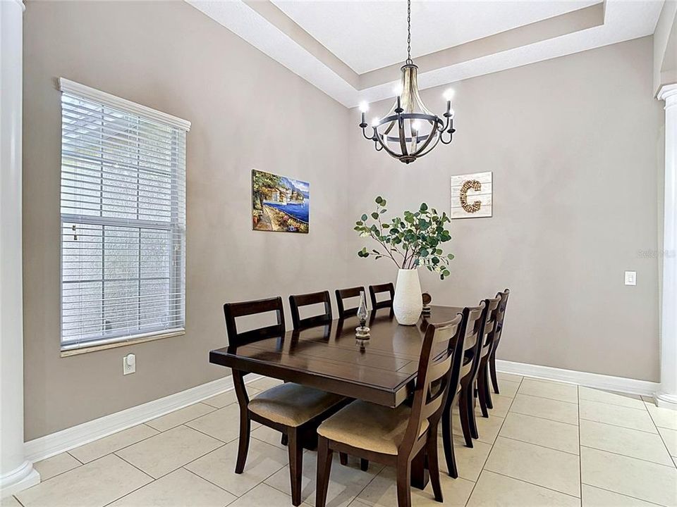 Active With Contract: $819,900 (4 beds, 3 baths, 2877 Square Feet)