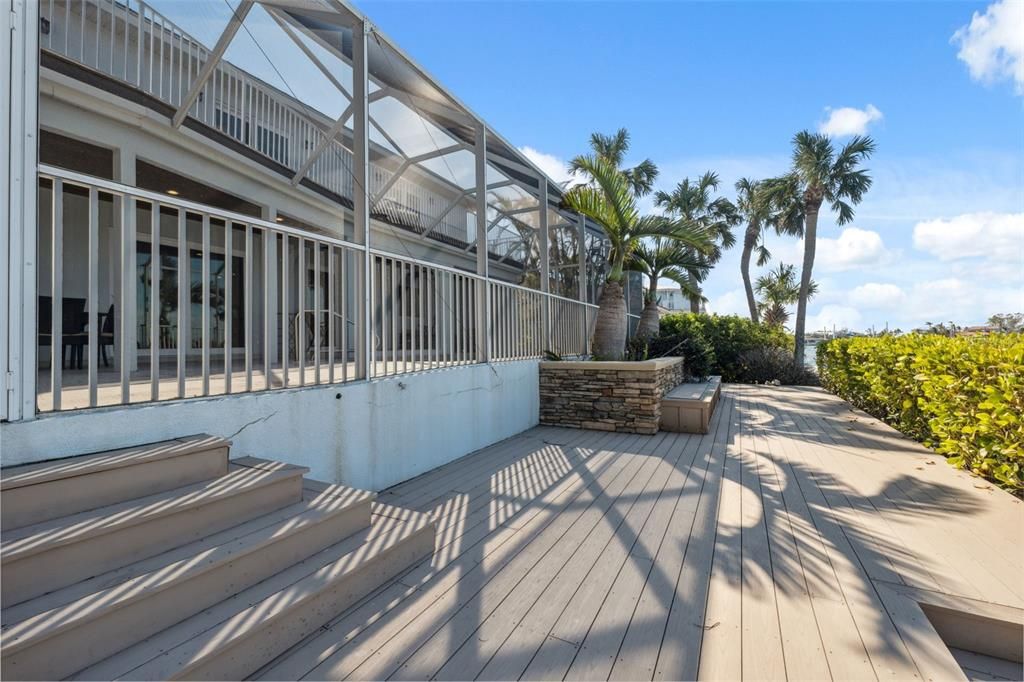En Venta: $3,750,000 (5 camas, 4 baños, 3640 Pies cuadrados)