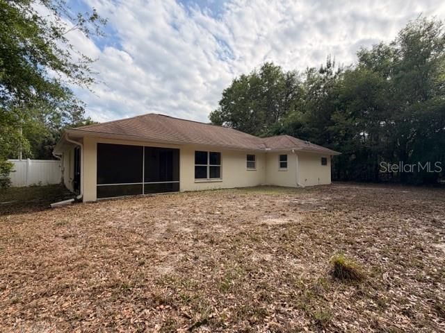 Active With Contract: $154,000 (3 beds, 2 baths, 1479 Square Feet)