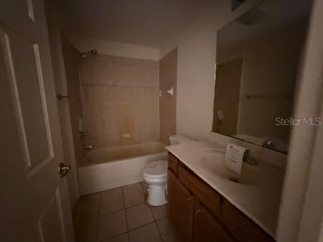 Active With Contract: $154,000 (3 beds, 2 baths, 1479 Square Feet)