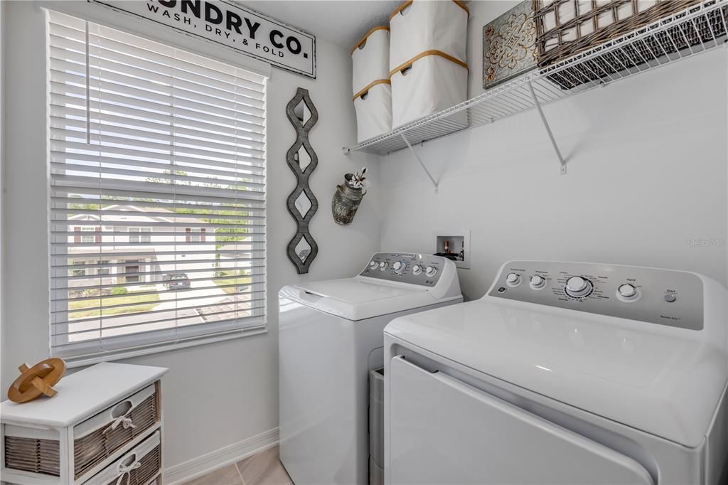 For Sale: $439,000 (4 beds, 3 baths, 2010 Square Feet)