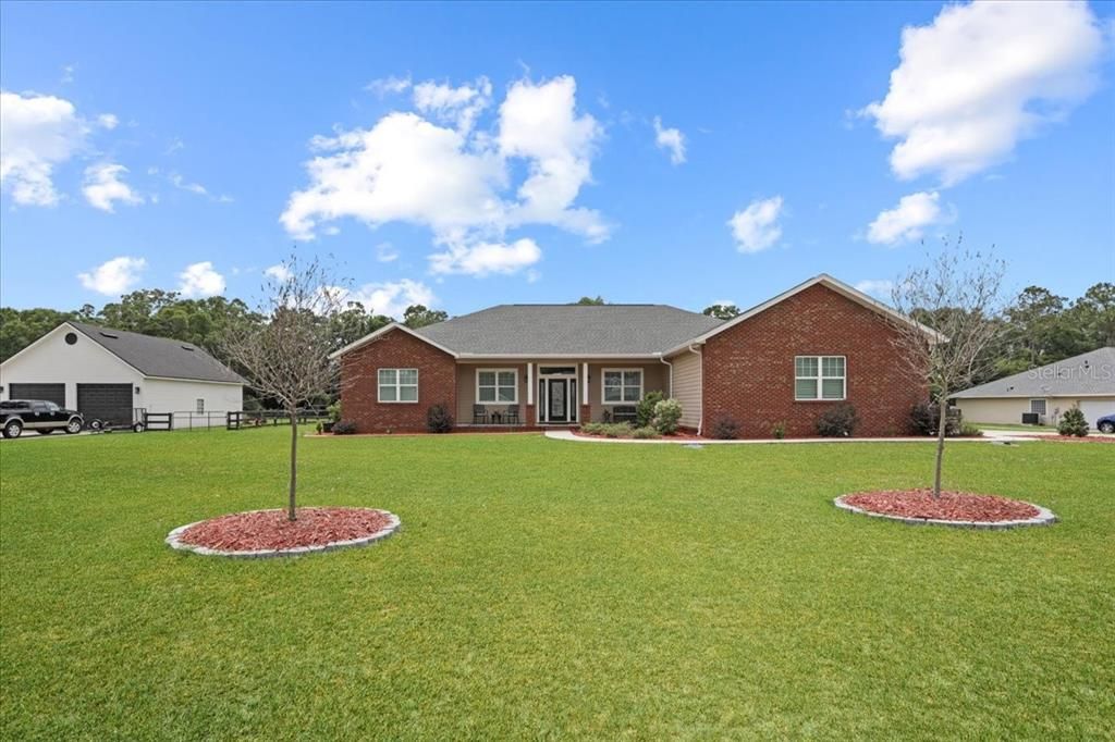 For Sale: $680,000 (4 beds, 2 baths, 2688 Square Feet)
