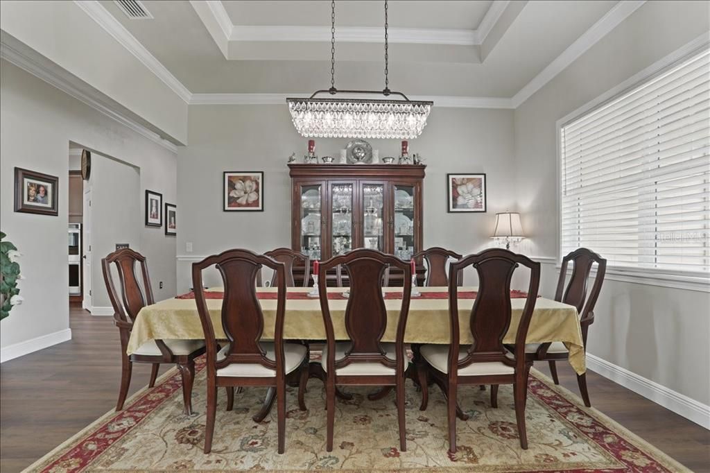 For Sale: $680,000 (4 beds, 2 baths, 2688 Square Feet)