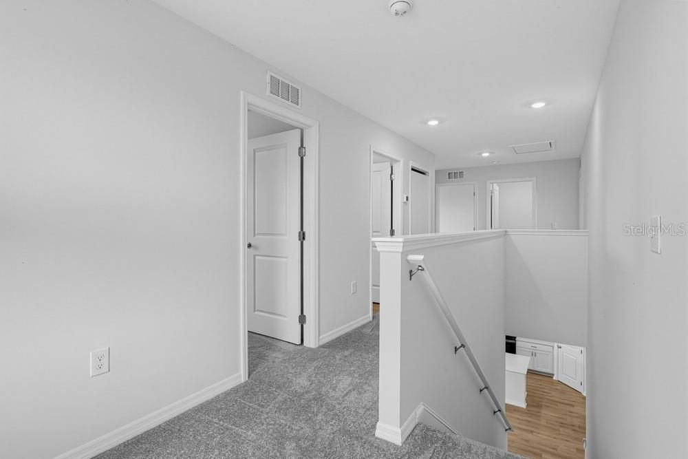 For Sale: $359,900 (5 beds, 3 baths, 2287 Square Feet)