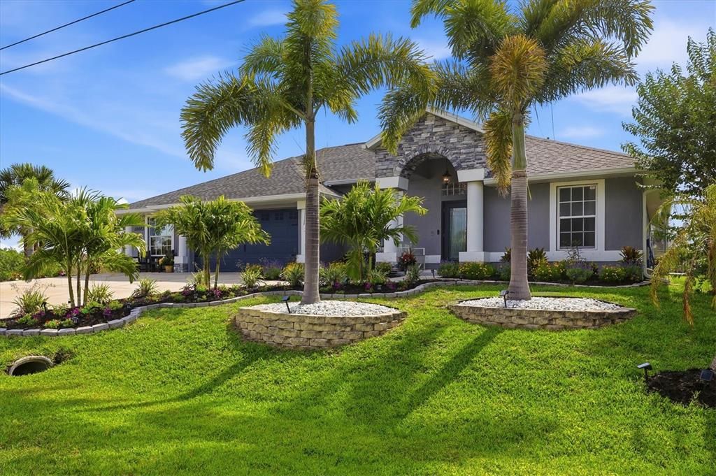 En Venta: $785,000 (3 camas, 2 baños, 2346 Pies cuadrados)