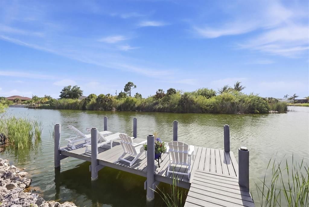 En Venta: $785,000 (3 camas, 2 baños, 2346 Pies cuadrados)