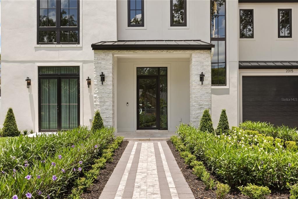 For Sale: $1,700,000 (5 beds, 5 baths, 3452 Square Feet)