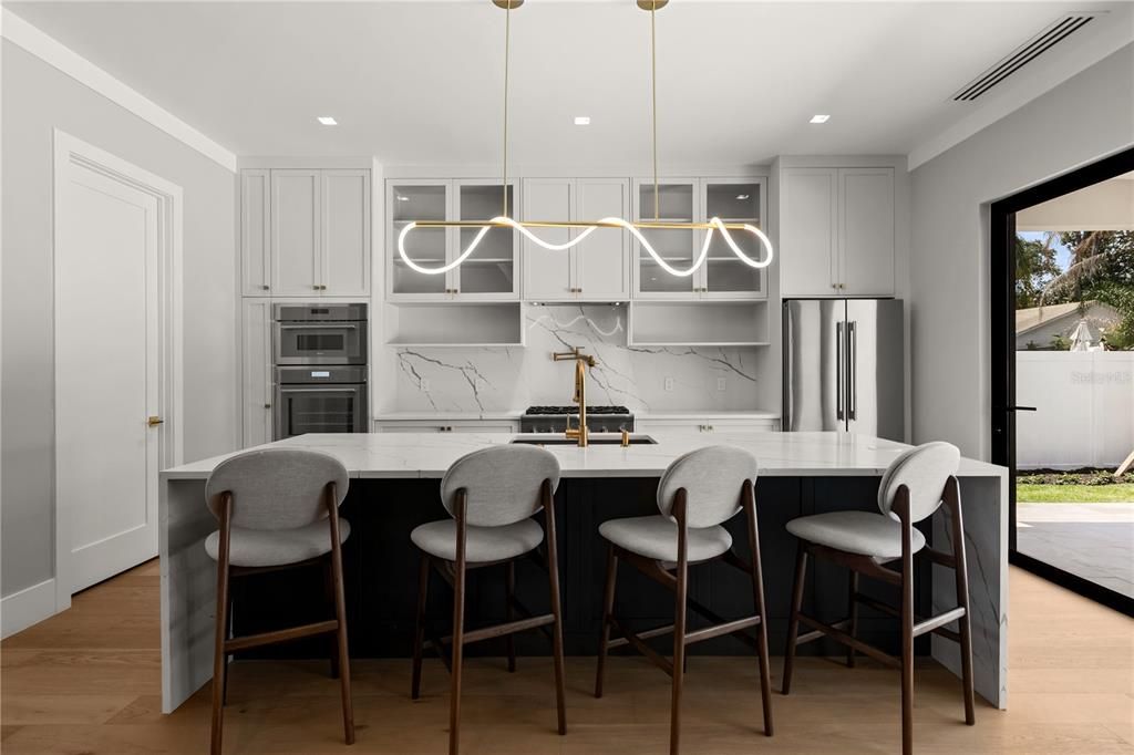 For Sale: $1,700,000 (5 beds, 5 baths, 3452 Square Feet)