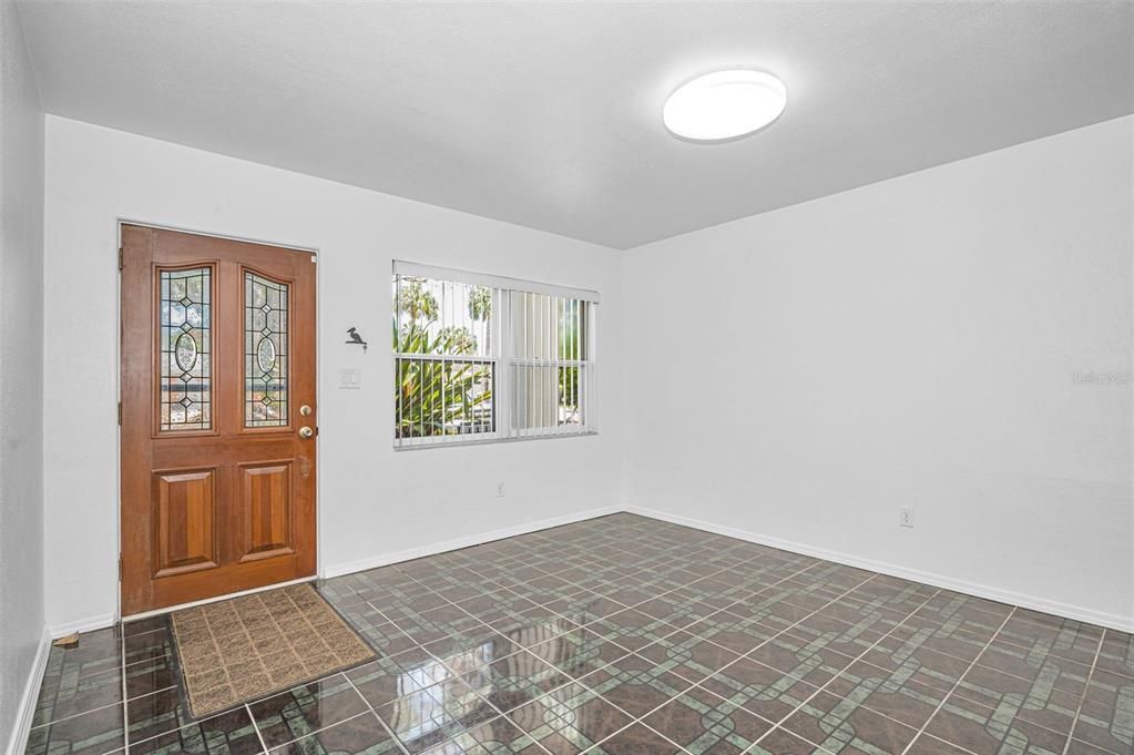 For Sale: $727,000 (3 beds, 2 baths, 1505 Square Feet)