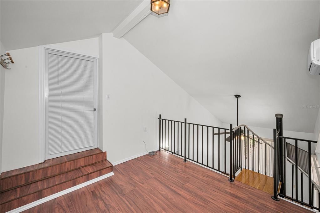 For Sale: $727,000 (3 beds, 2 baths, 1505 Square Feet)