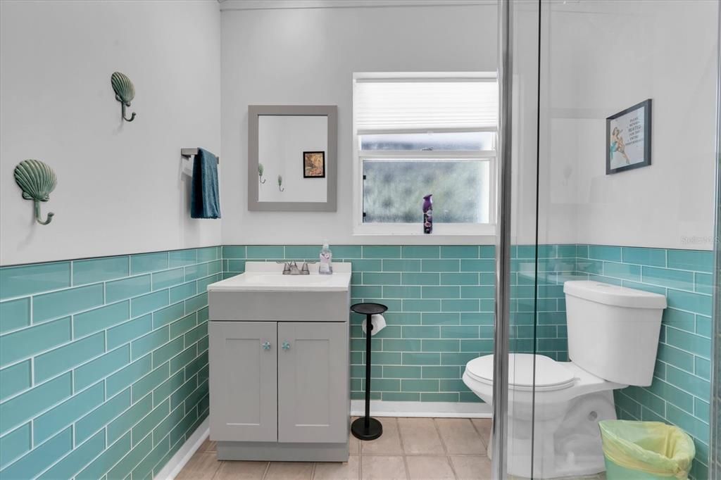 For Sale: $1,325,000 (6 beds, 5 baths, 3646 Square Feet)