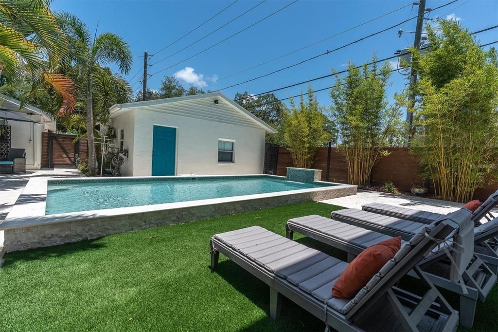 For Sale: $1,325,000 (6 beds, 5 baths, 3646 Square Feet)