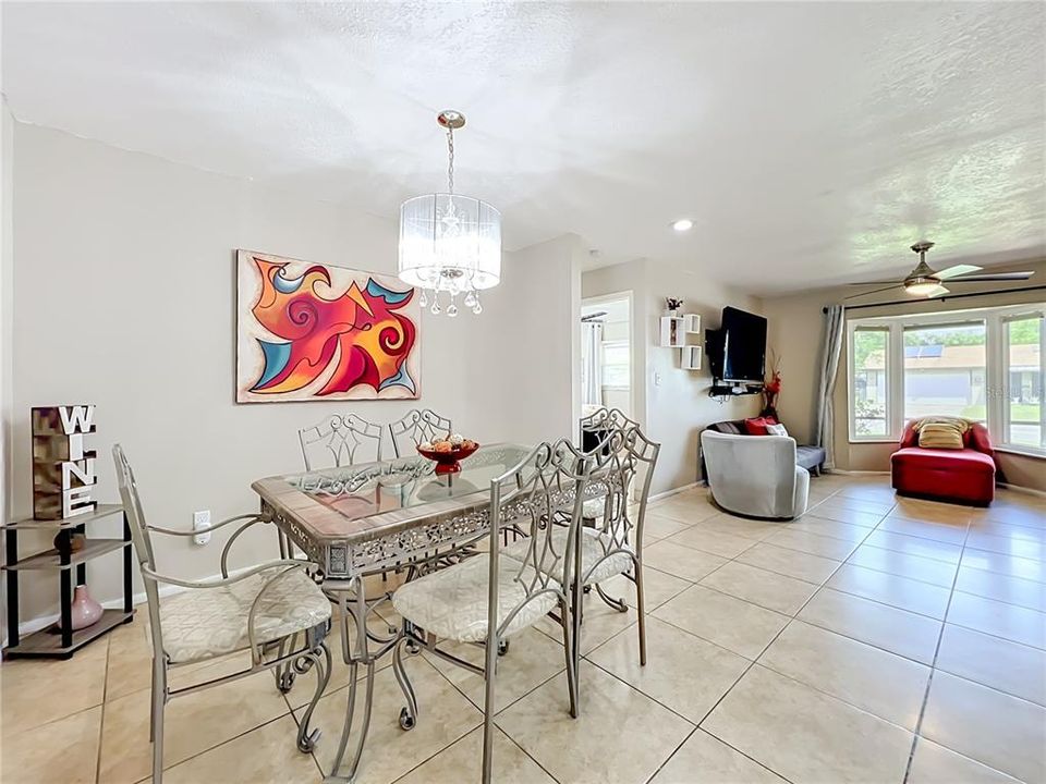 For Sale: $410,000 (3 beds, 2 baths, 1744 Square Feet)
