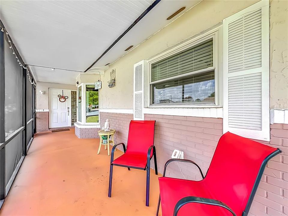 For Sale: $410,000 (3 beds, 2 baths, 1744 Square Feet)