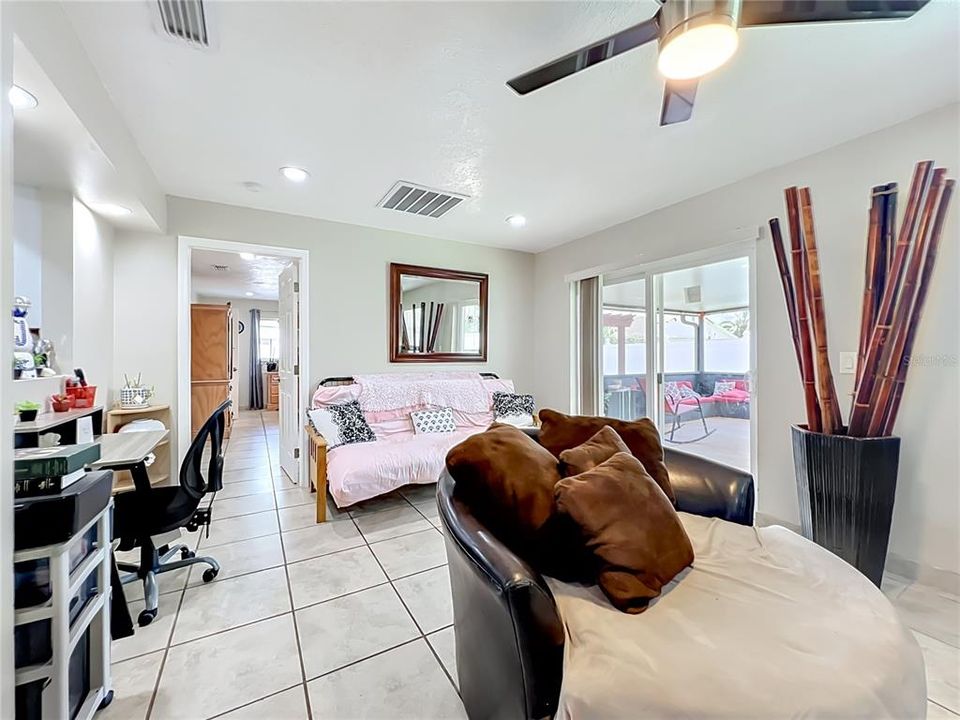 For Sale: $410,000 (3 beds, 2 baths, 1744 Square Feet)