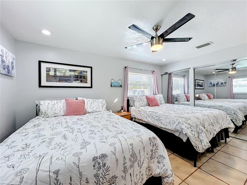 For Sale: $410,000 (3 beds, 2 baths, 1744 Square Feet)