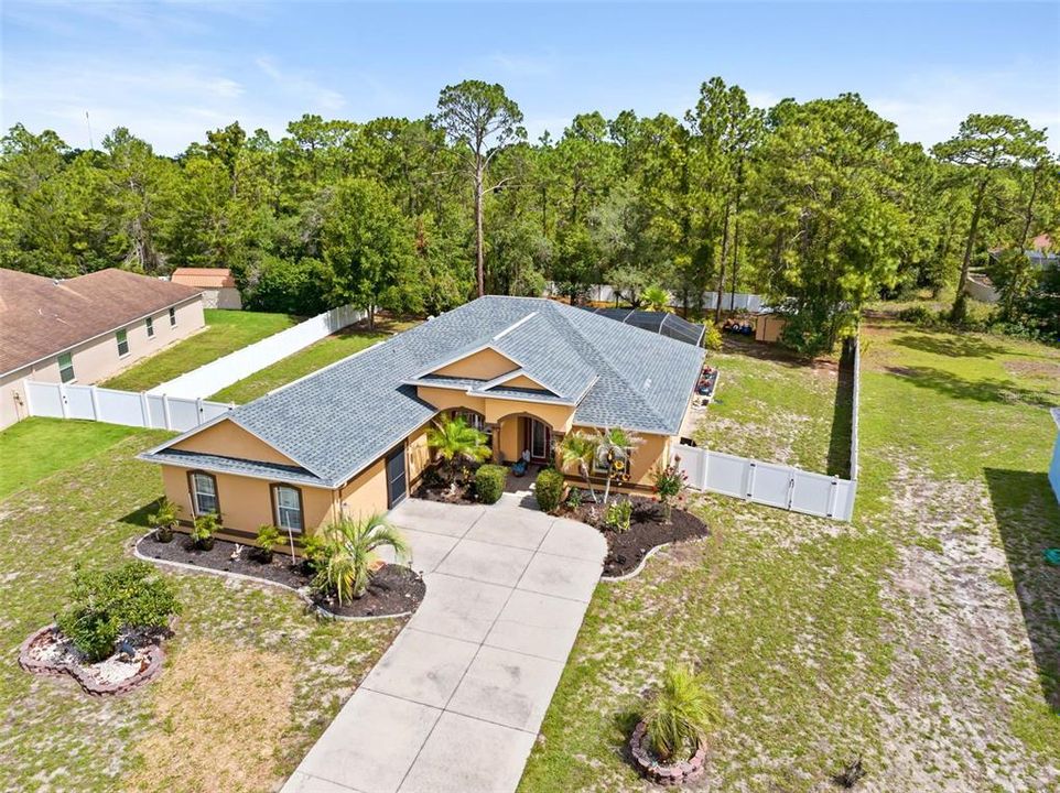 Active With Contract: $479,900 (3 beds, 3 baths, 2436 Square Feet)