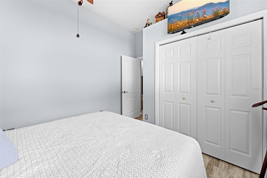 Active With Contract: $479,900 (3 beds, 3 baths, 2436 Square Feet)