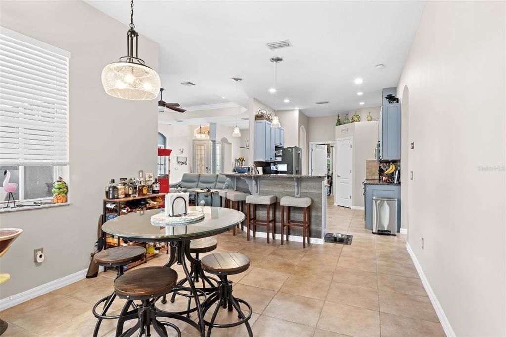 Active With Contract: $479,900 (3 beds, 3 baths, 2436 Square Feet)