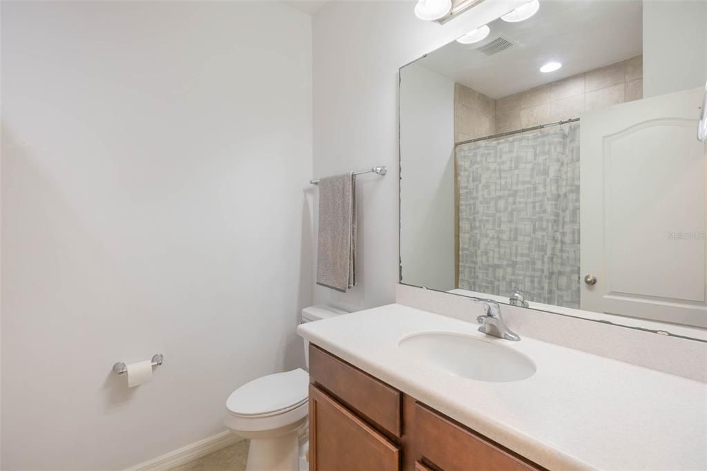 В аренду: $2,800 (3 спален, 2 ванн, 1569 Квадратных фут)