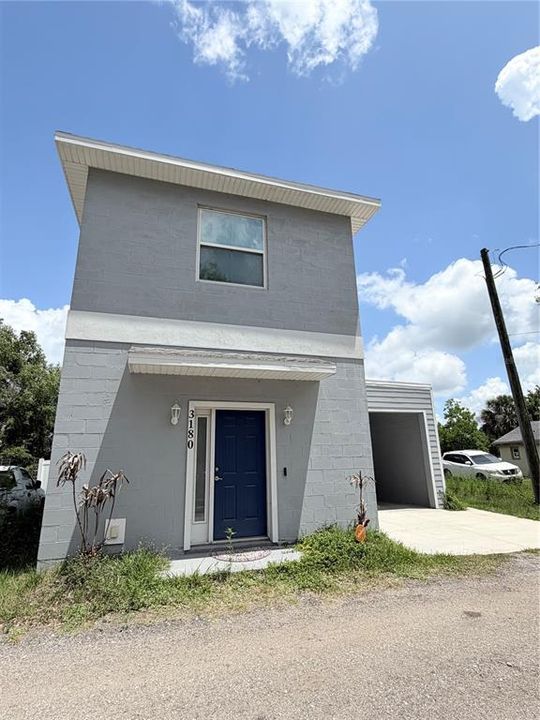 En Venta: $410,000 (3 camas, 3 baños, 1836 Pies cuadrados)