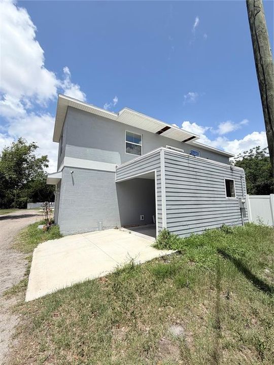 En Venta: $410,000 (3 camas, 3 baños, 1836 Pies cuadrados)